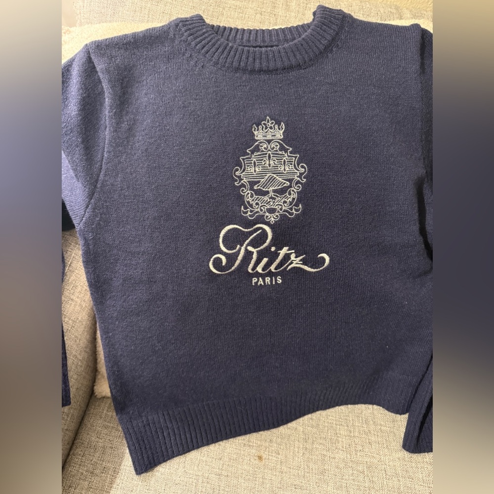 Paris Collegiate Hotel Sporty Old Money Luxury Preppy Sweater Sz S Embroidered